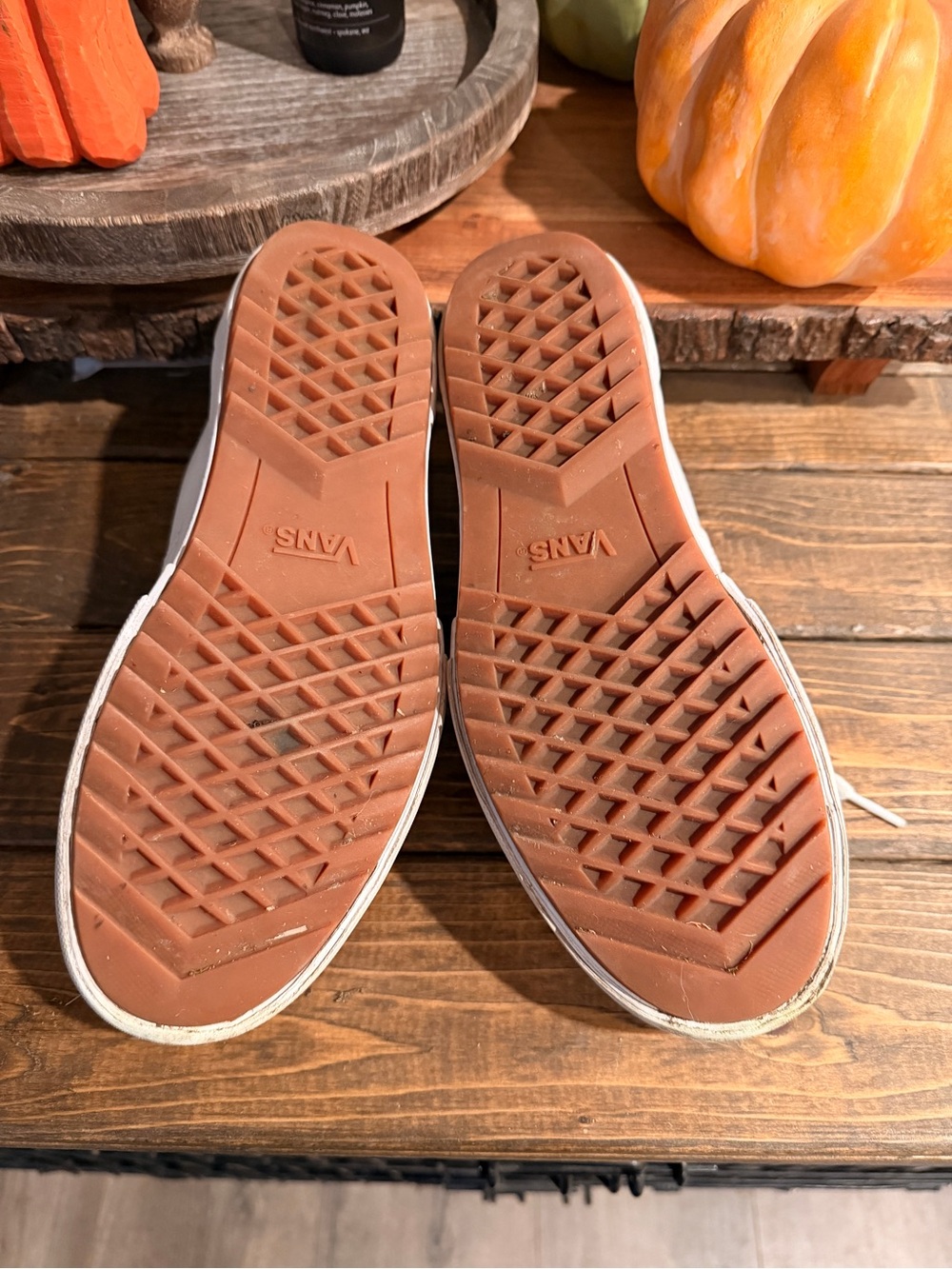 Vans Women’s White Leather Platform Sneakers - Picture 4 of 5